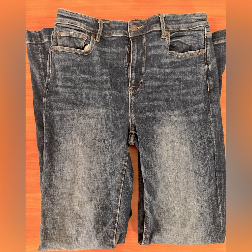 American Eagle Flared Jeans